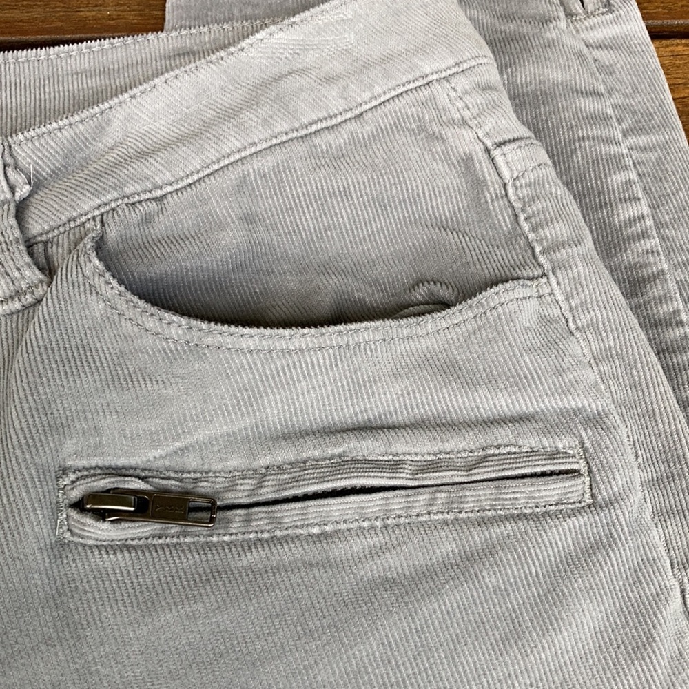 COUNTRY ROAD fine corduroy Jeans - Picture 4 of 8